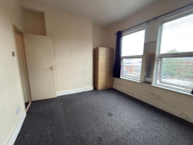 Studio Flat, Heron Mews, IG1