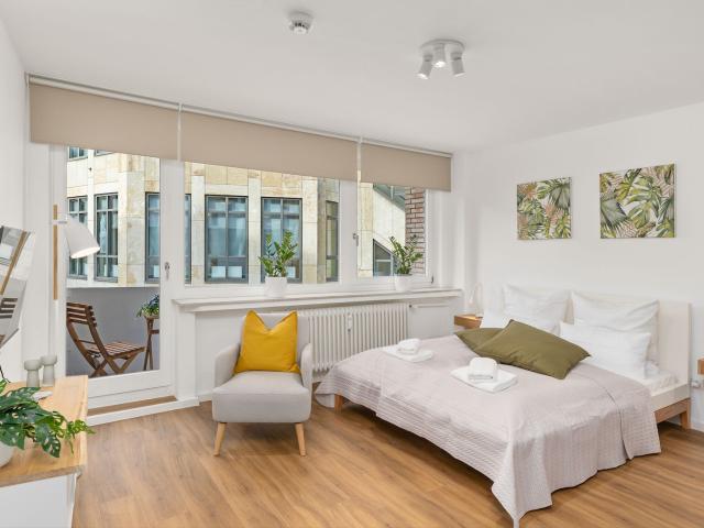 Studio flat in the city centre