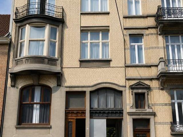 Studio flat in Anderlecht, EPC C, ULB Erasme