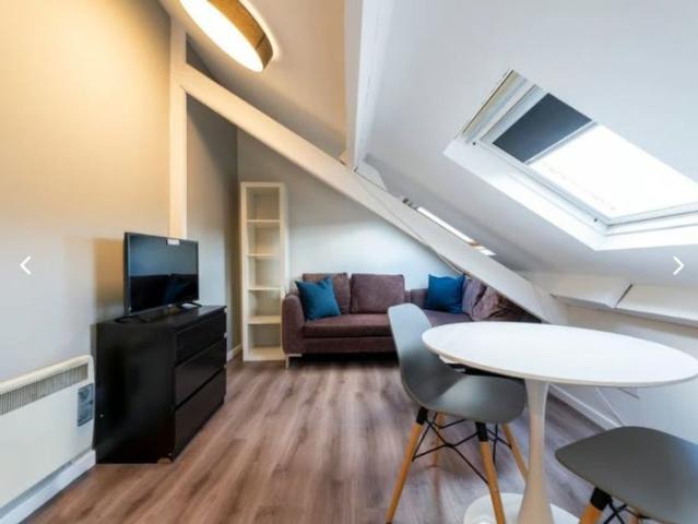 Studio flat in Heaton Bills included