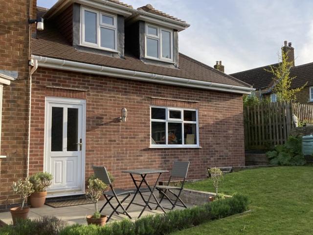 Studio flat in lovely quiet rural village