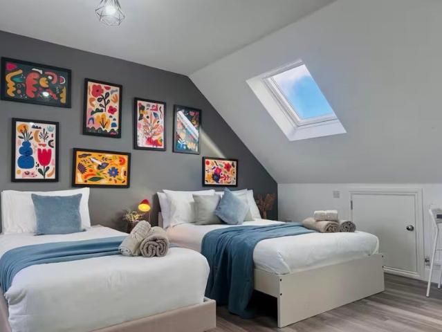 Studio Flat in Stonebridge Park / Wembley
