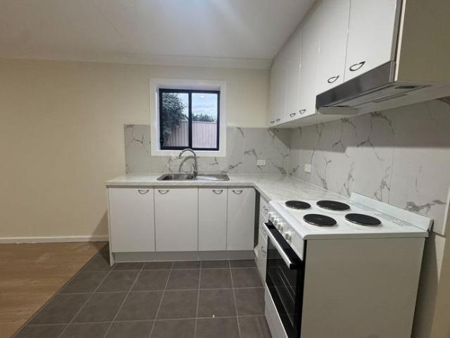 STUDIO FLAT INCLUDING BILLS
