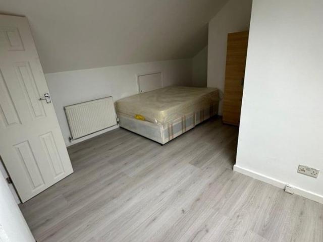 Studio Flat, Jesmond Avenue, HA9