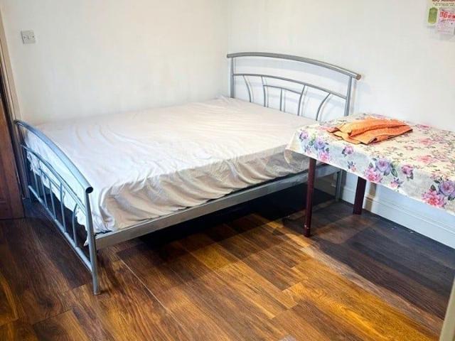 Studio Flat, Kenmore Avenue, HA3
