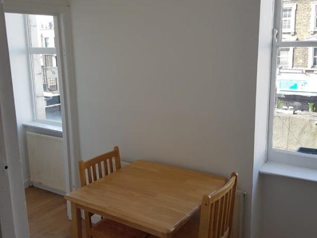 Studio Flat, London, E8