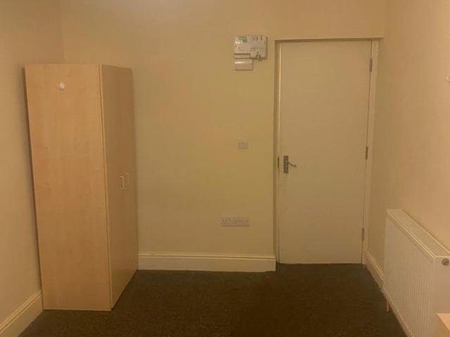 Studio Flat, Lodge Causeway, BS16