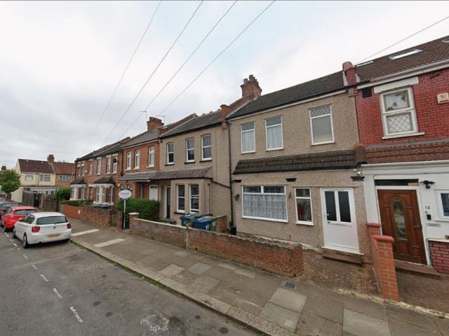 Studio Flat, Lorne Road, HA3