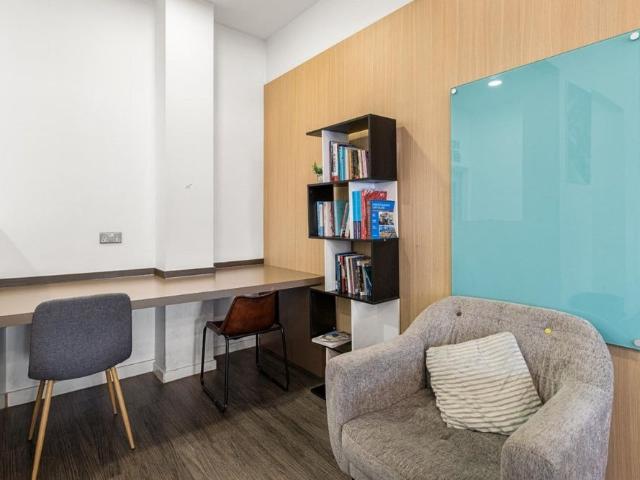 Studio Flat, Market Road, N7