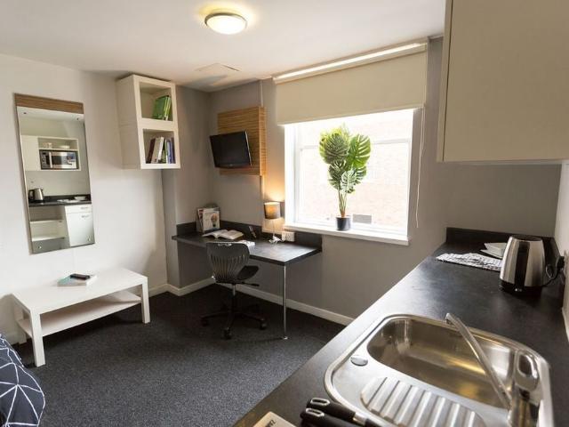 Studio Flat, Mercia Lodge, CV1