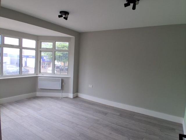 Studio Flat, Northolt Road, HA2