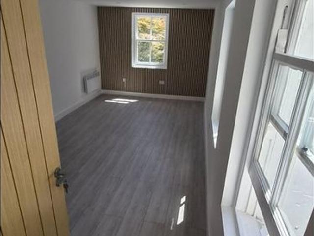 Studio Flat, Stapleton Hall Road, N4