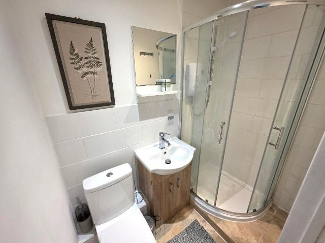 studio Holburn Street, City Centre, Aberdeen, AB10 7FL