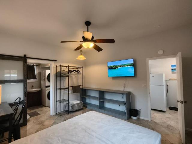 Studio Home for Rent at 86 4454 Mamalahoa Hwy, Captain Cook, HI 96704