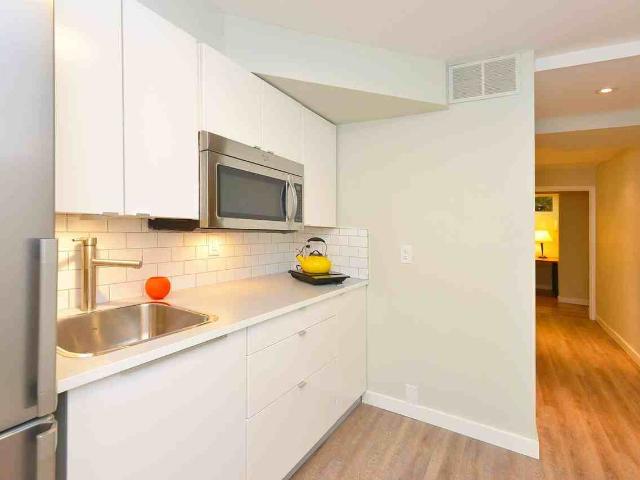 Studio Home for Rent at 25 Santa Barbara Rd, Toronto, ON M2N 2C1 Willowdale