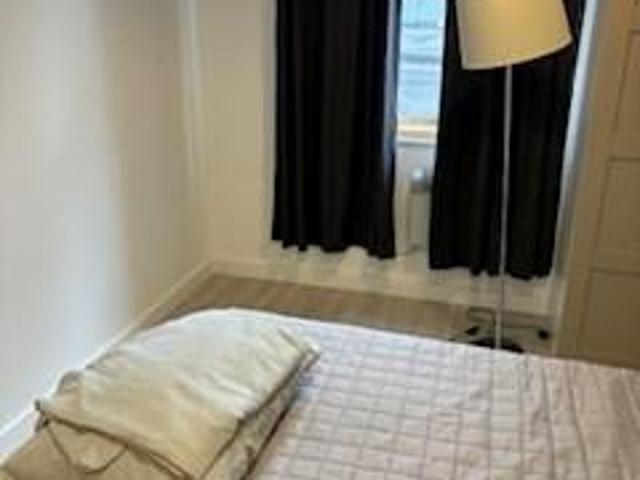 studio in Church Road, Hendon, London, NW4 4DU