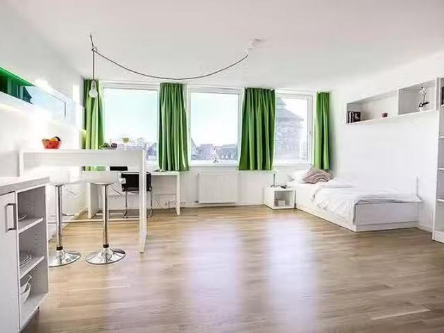 Studio in Am Plärrer, Rosenau