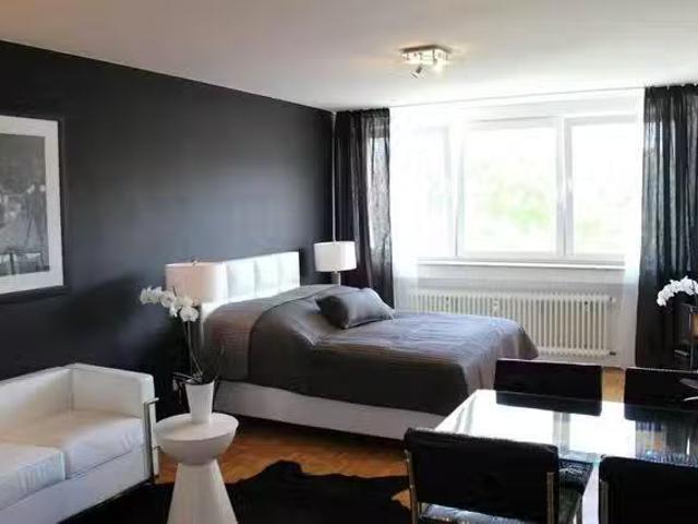 Studio in Aachener Straße, Lindenthal