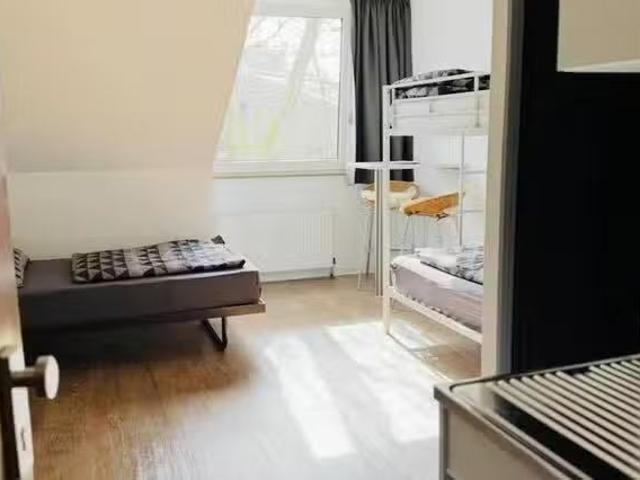 Studio in Adalbertstraße, Innenstadt West
