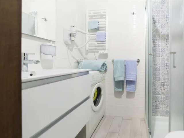 Studio in affitto a Centrale, Milano