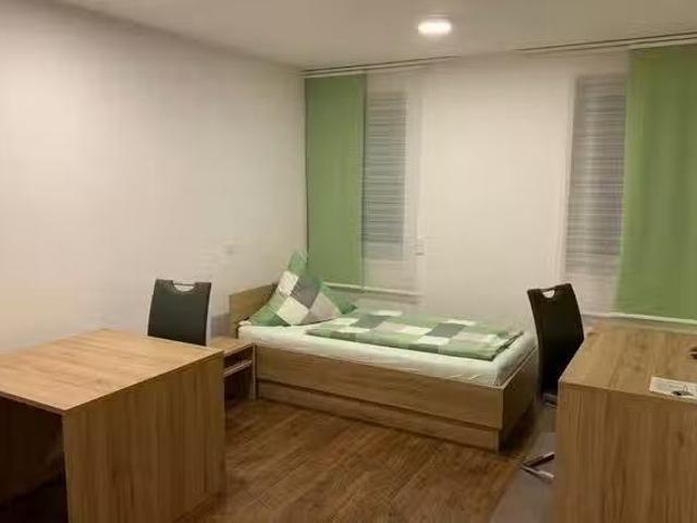 Studio in Alte Münchner Straße, Unterföhring