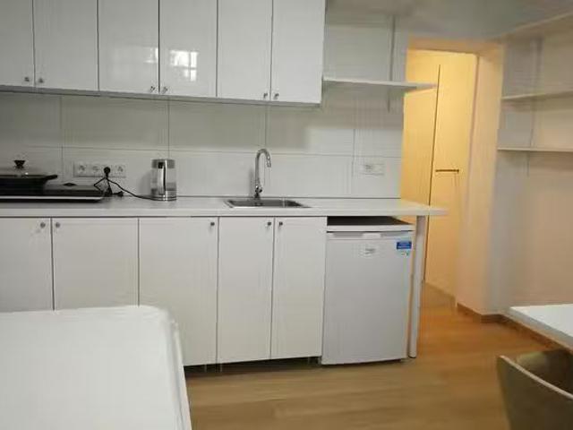 Studio in August Exter Straße, Obermenzing
