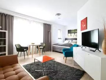 Studio in Bismarckstraße, Innenstadt