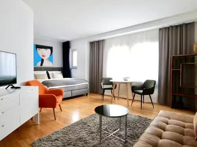 Studio in Bismarckstraße, Innenstadt