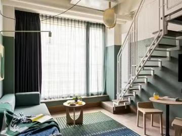 Studio in Gmunder Straße, Obersendling