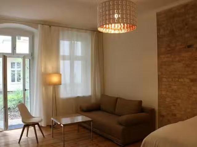 Studio in Danziger Straße, Prenzlauer Berg