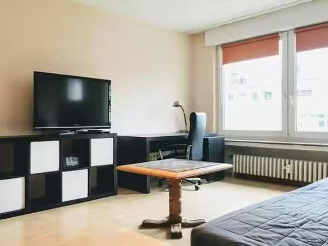 Studio in Ernst Mehlich Straße, Innenstadt Ost