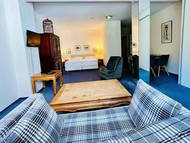 Studio in Feuerbachstraße, Frankfurt am Main Innenstadt II