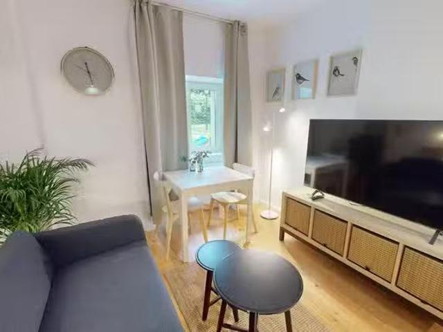 Studio in Friedrich Wilhelm Straße, Tempelhof