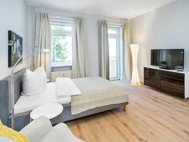 Studio in Knaackstraße, Prenzlauer Berg