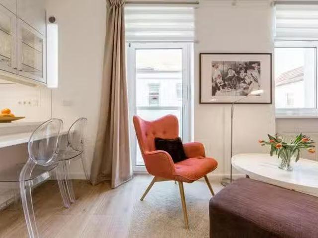 Studio in Knaackstraße, Prenzlauer Berg