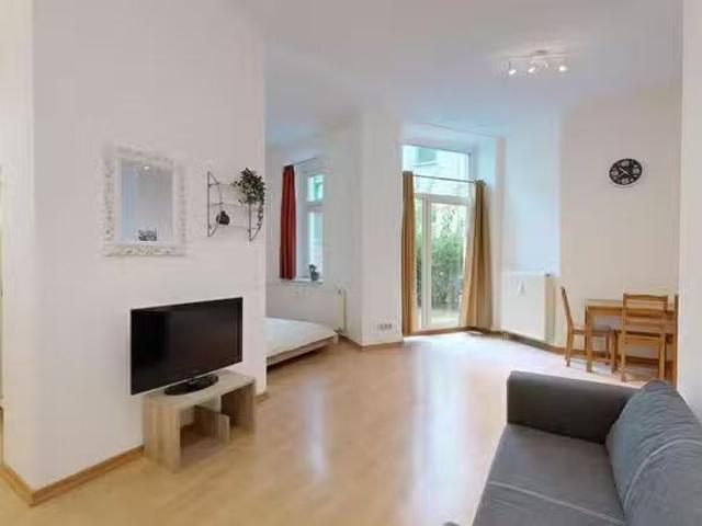 Studio in Kochhannstraße, Friedrichshain