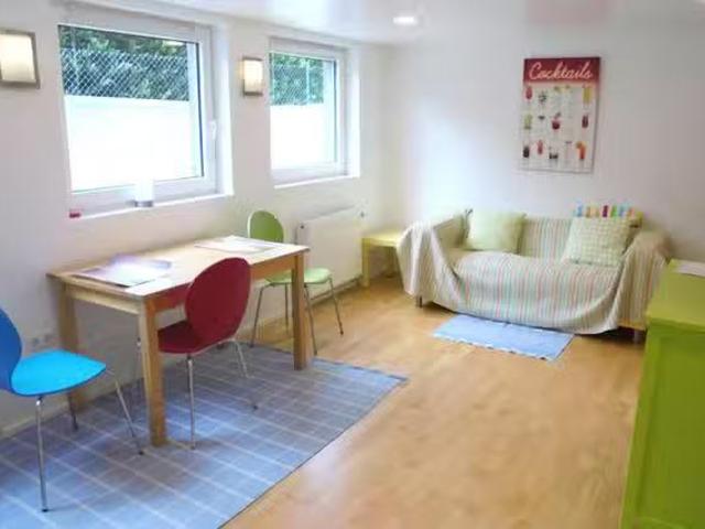 Studio in Kestenzeile, Bezirk Neukölln