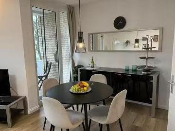 Studio in Klapheckstraße, Stadtbezirk 5
