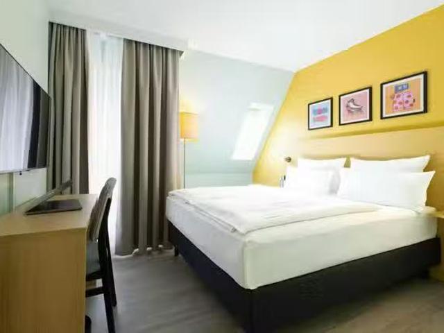Studio in Kronprinzendamm, Bezirk Charlottenburg Wilmersdorf