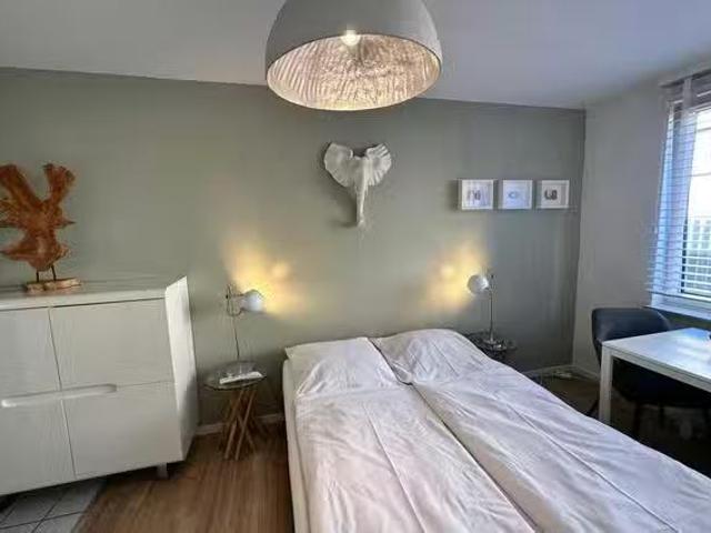Studio in Holzgasse, Innenstadt