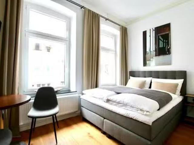 Studio in Lübecker Straße, Innenstadt