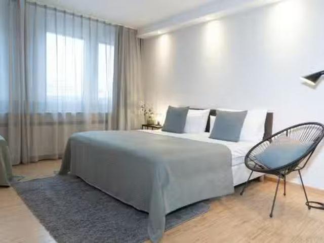 Studio in Schwarzwaldstraße, Frankfurt Süd