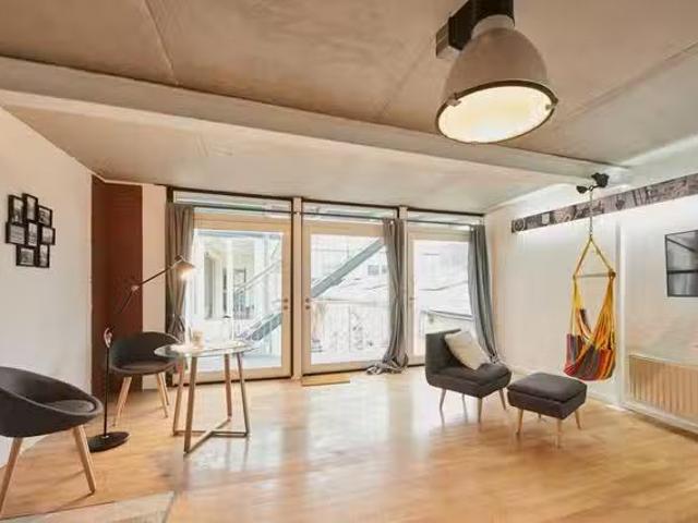 Studio in Steilshooper Straße, Barmbek Nord
