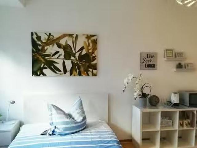 Studio in Stromgasse, Mitte