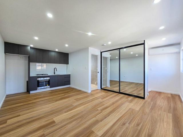 Studio in Prime Location