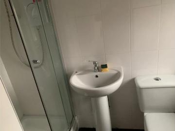 studio in Room 6 31 Highgate Road, Dy2 0SZ