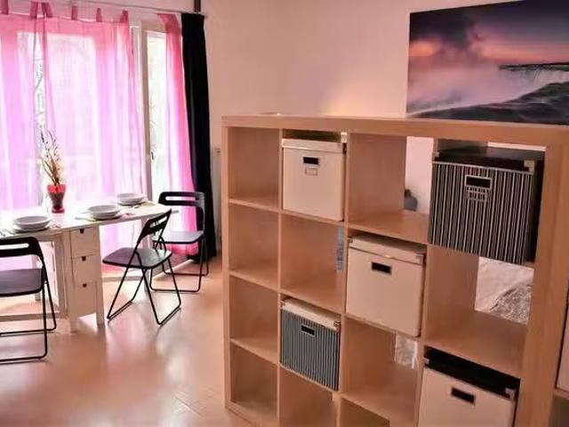 Studio in Reichsstraße, Westend