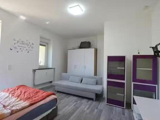 Studio in Rheinstraße, Neu Isenburg