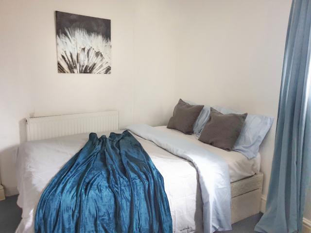 Studio in Walsall WS1 2QG