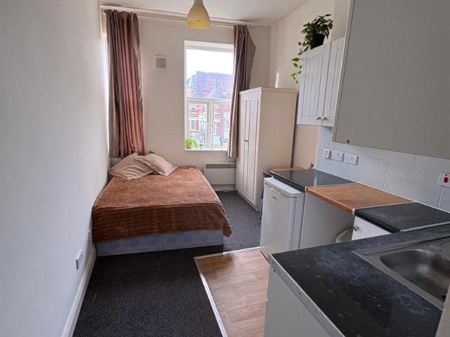 studio in West End Lane, London, NW6 2LU
